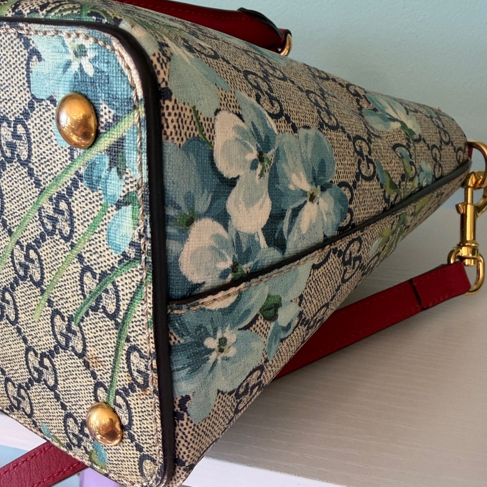 Gucci Bloom Satchel Bag with Crossbody Strap - Picture 14 of 14